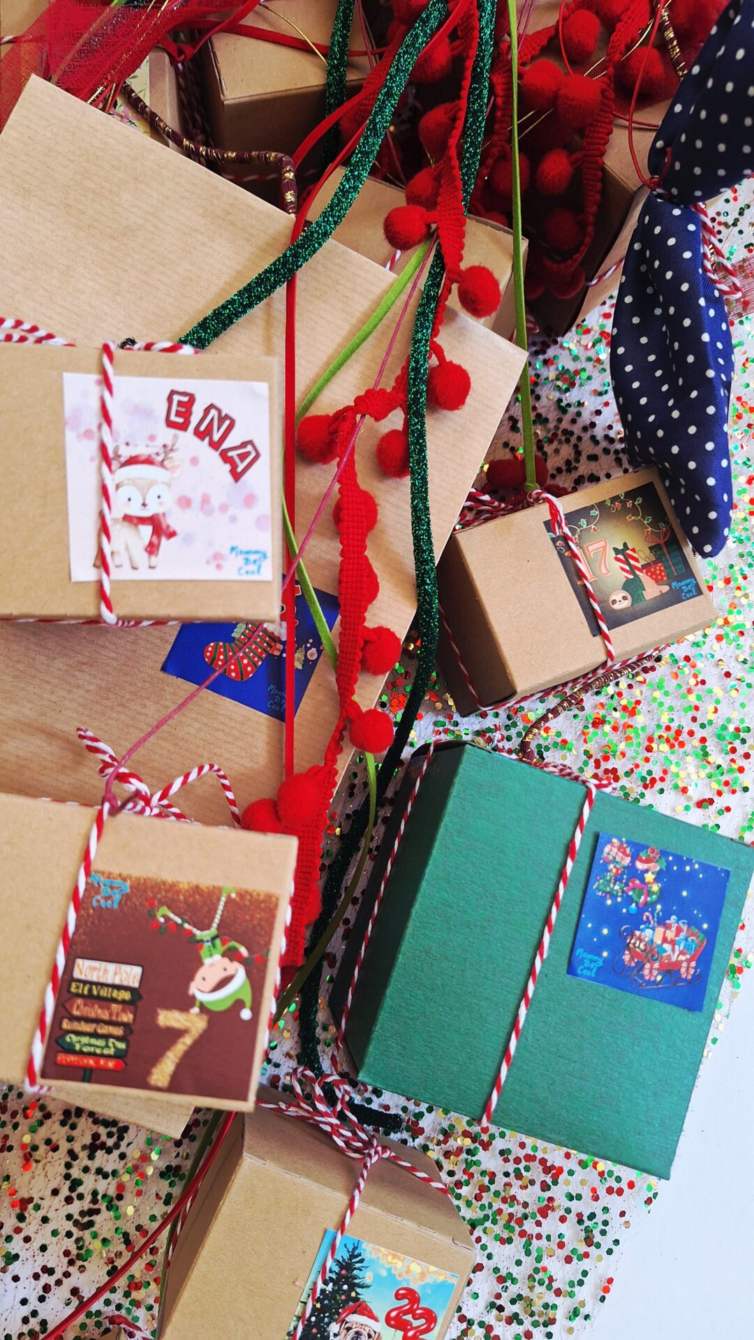 Santa's Workhop the Advent Calendar - Image 5